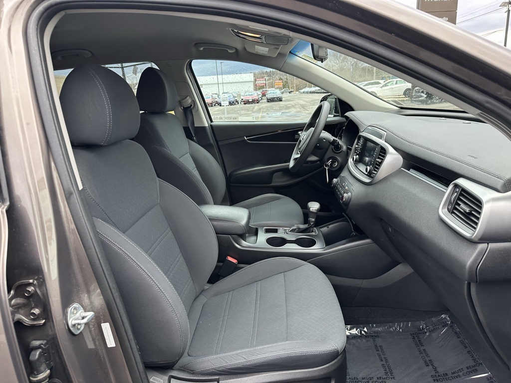 Vehicle image 28 of 28