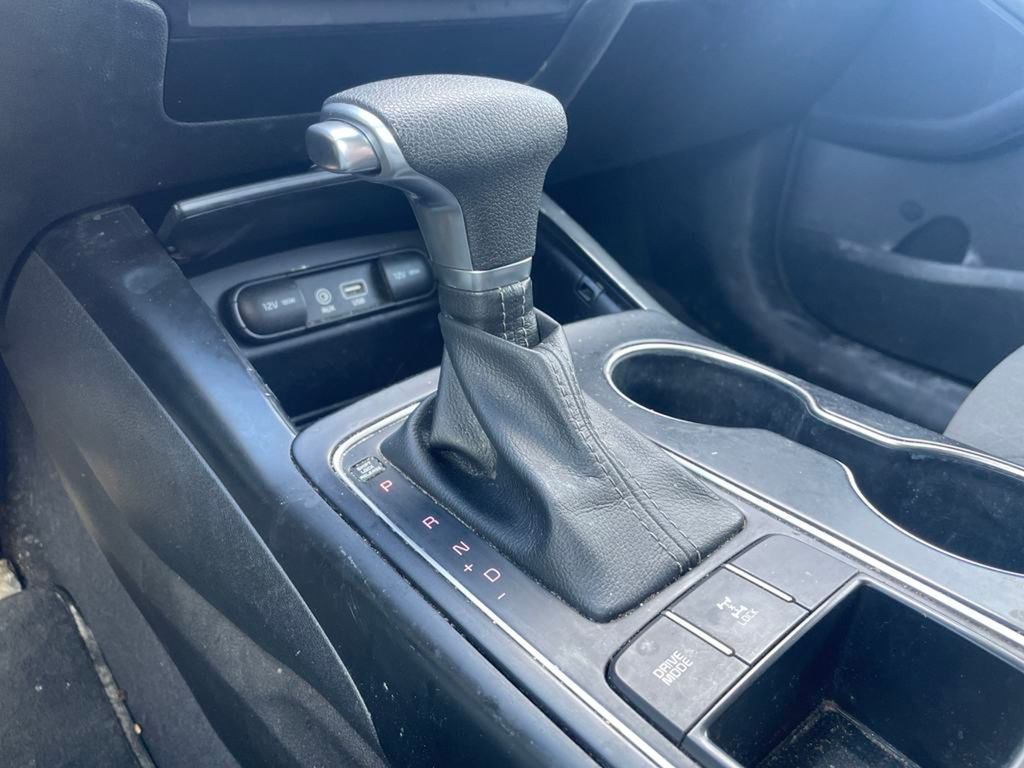 Vehicle image 17 of 17