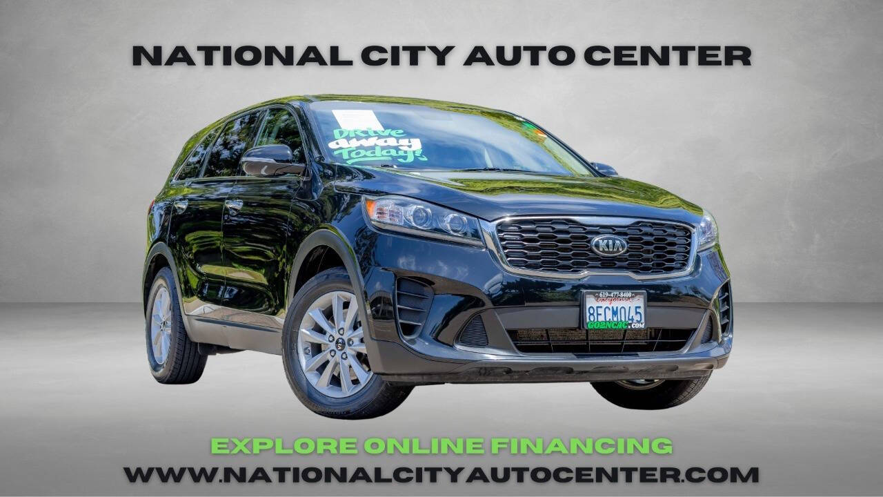 Vehicle image 3 of 28