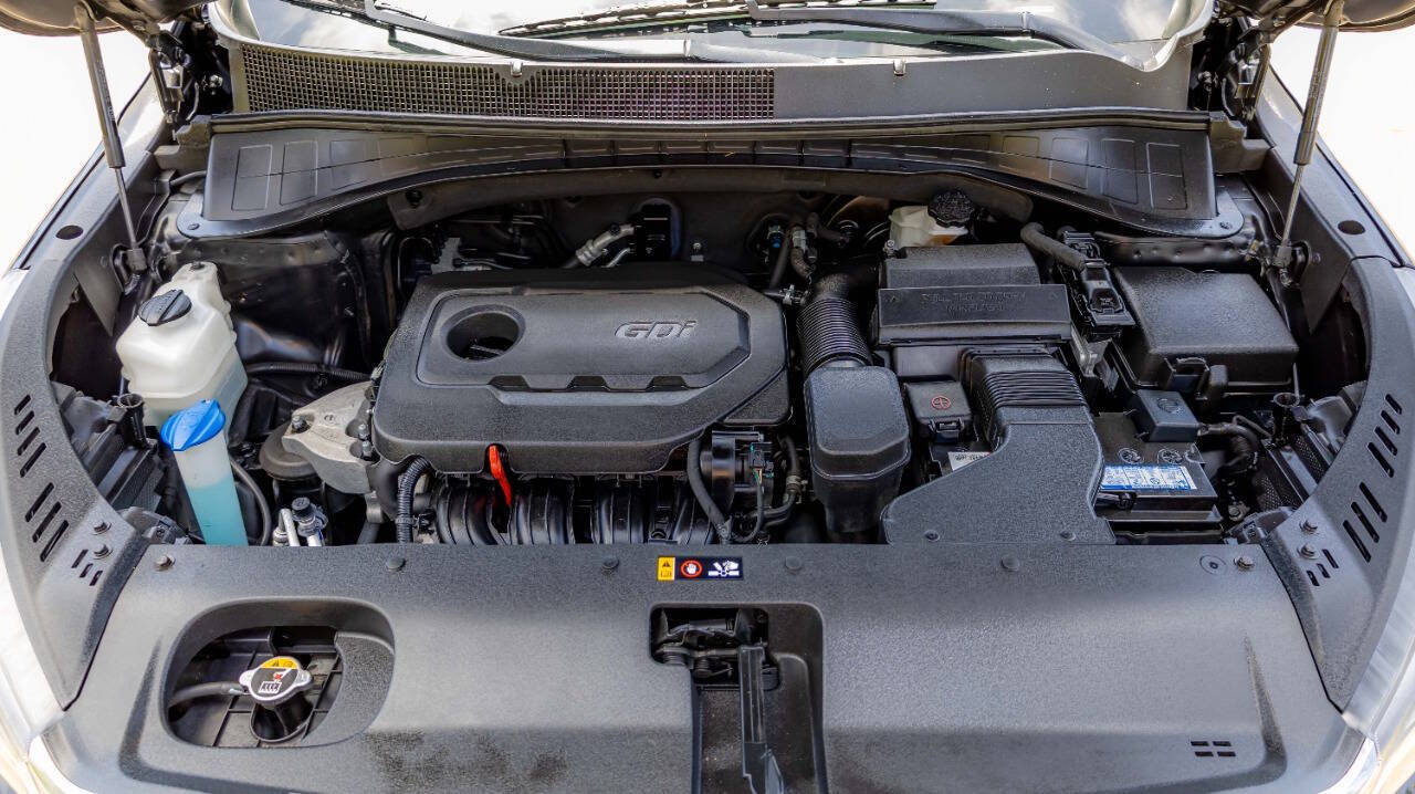 Vehicle image 28 of 28