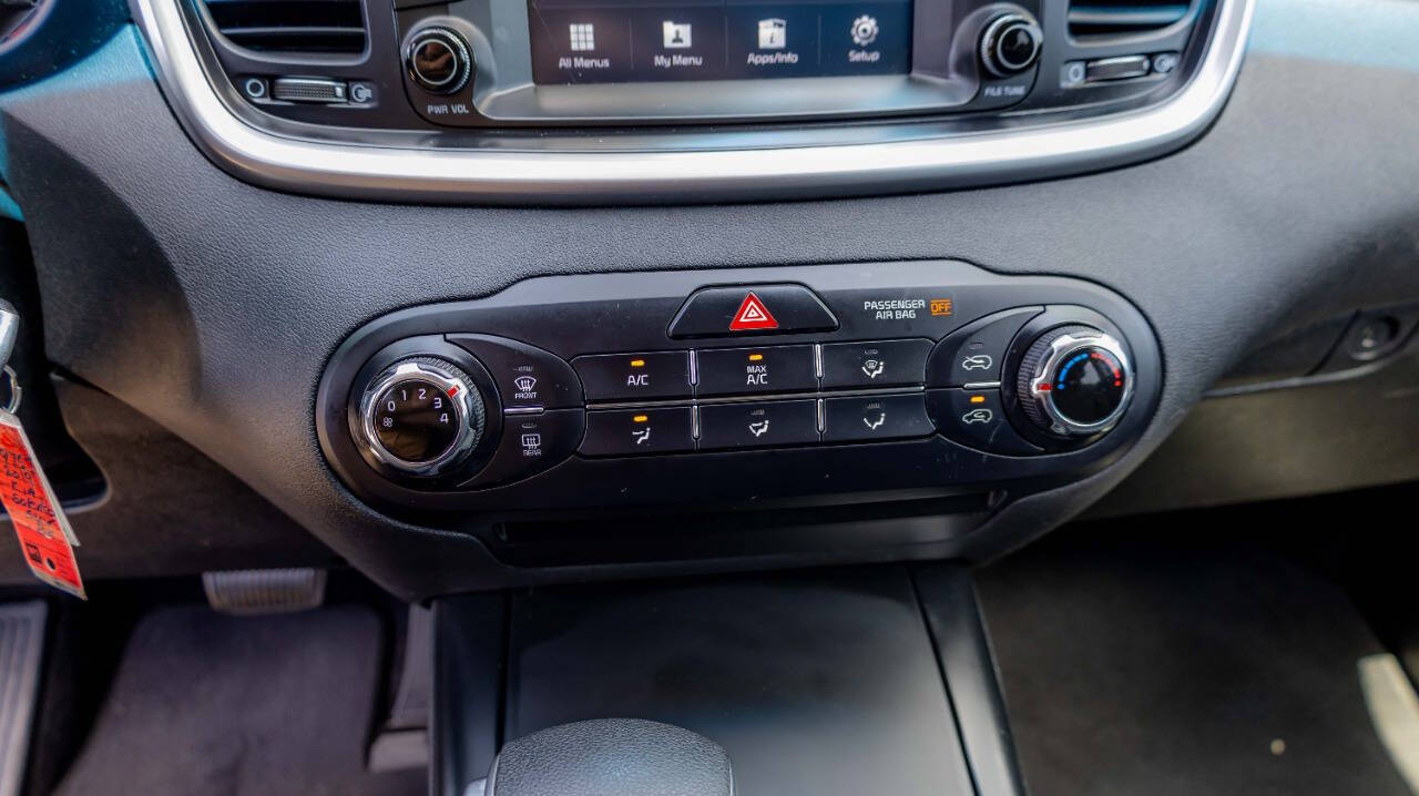 Vehicle image 23 of 28