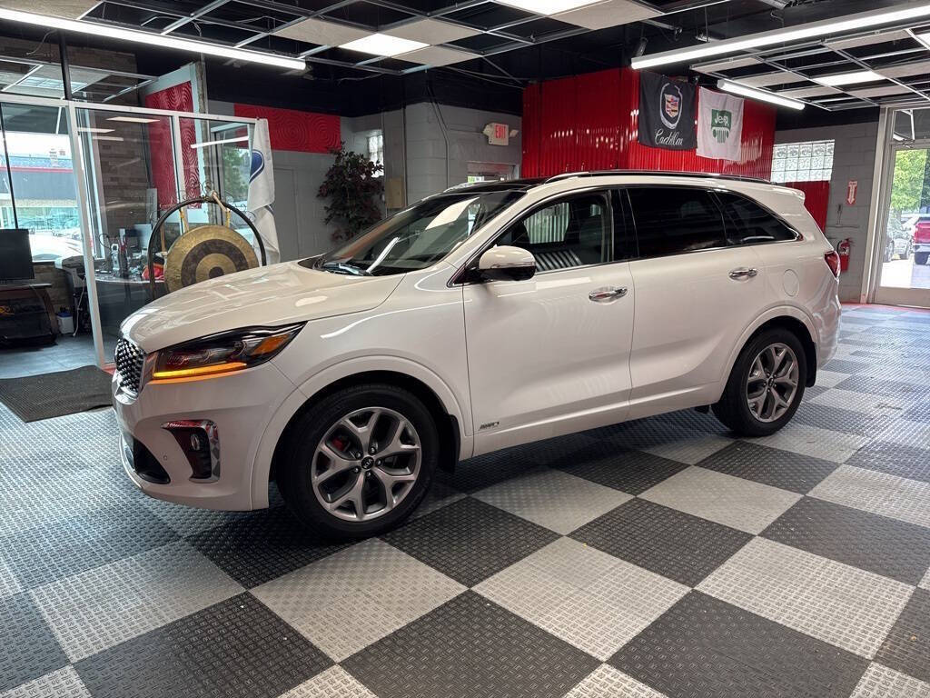 Vehicle image 1 of 43