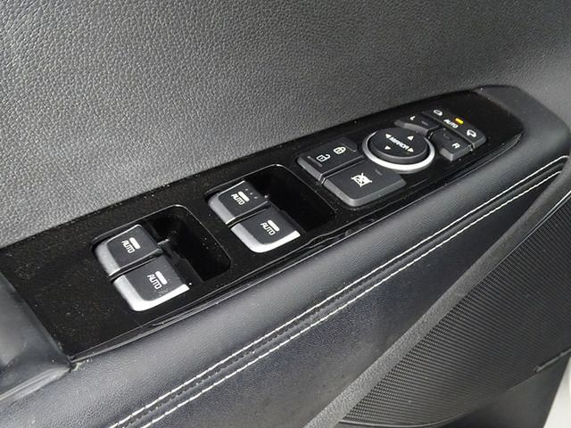 2019 Kia Sorento SX Limited V6 Image 38 of 44