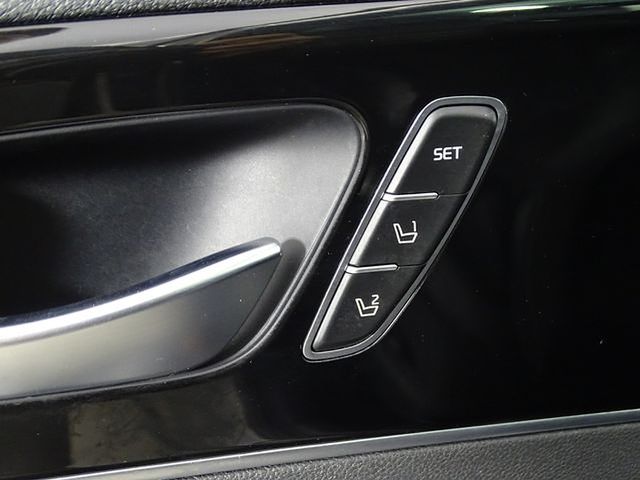 2019 Kia Sorento SX Limited V6 Image 36 of 44