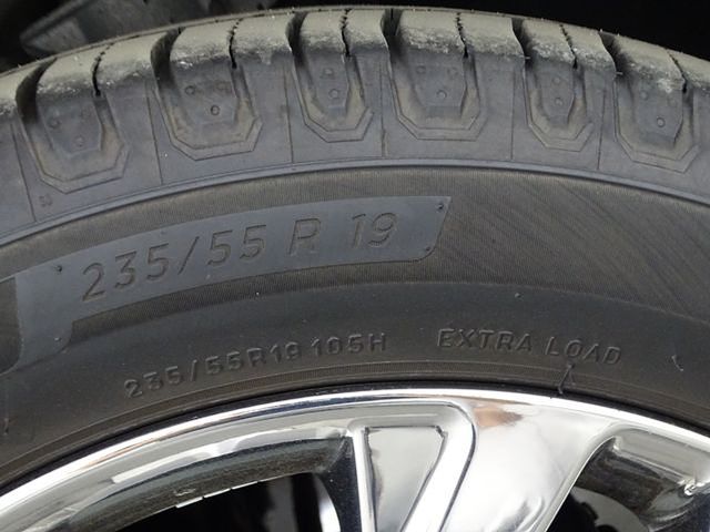 2019 Kia Sorento SX Limited V6 Image 9 of 44