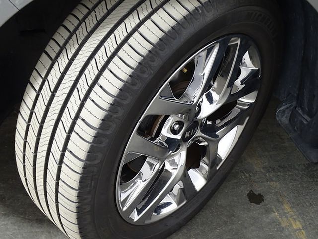 2019 Kia Sorento SX Limited V6 Image 8 of 44