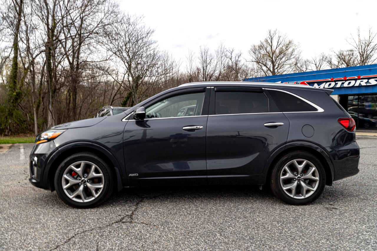 Vehicle image 7 of 24
