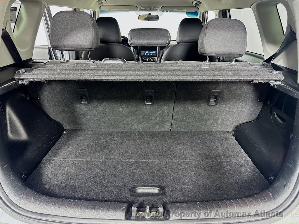 Vehicle image 25 of 36