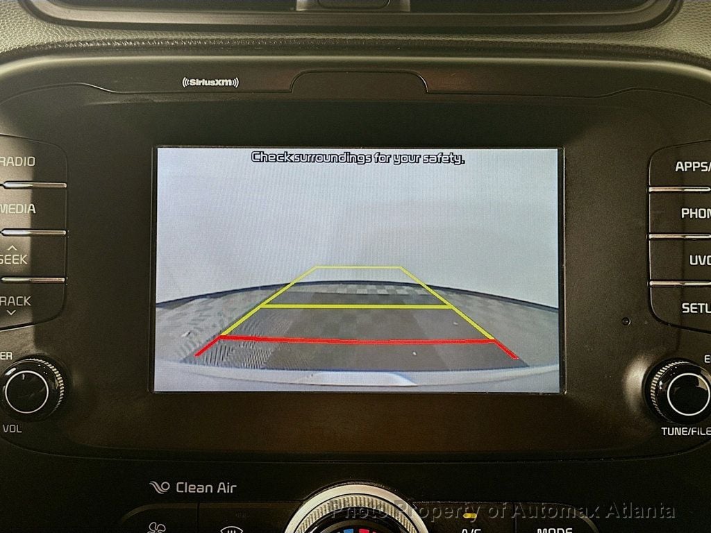 Vehicle image 14 of 36
