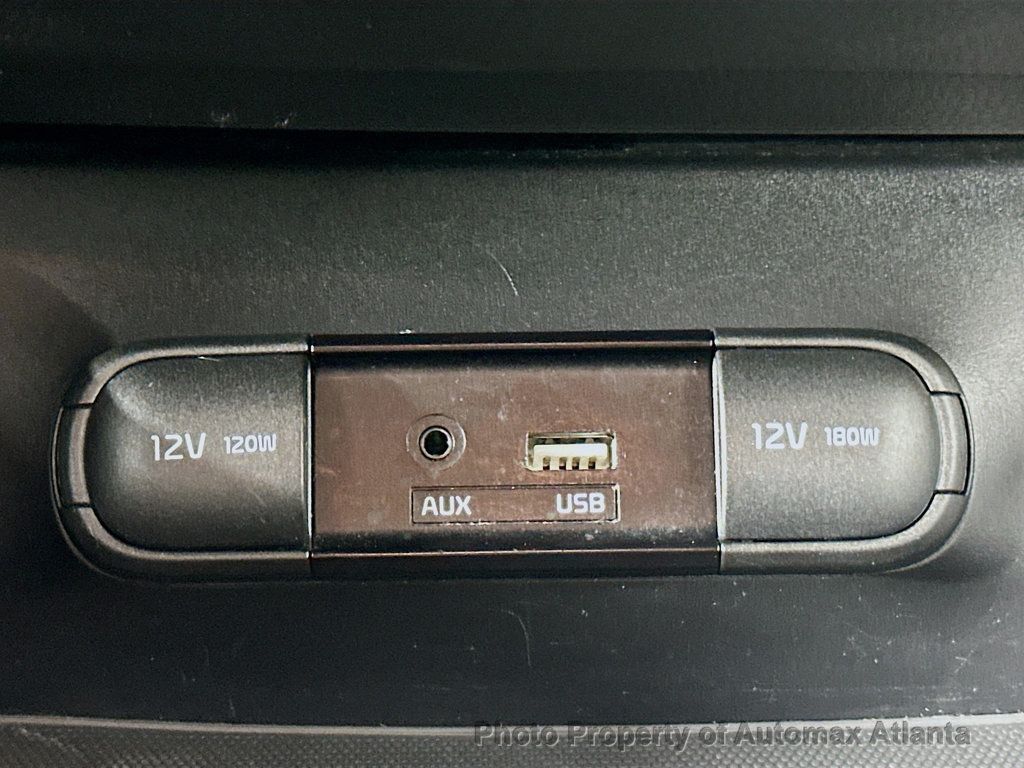 Vehicle image 17 of 36