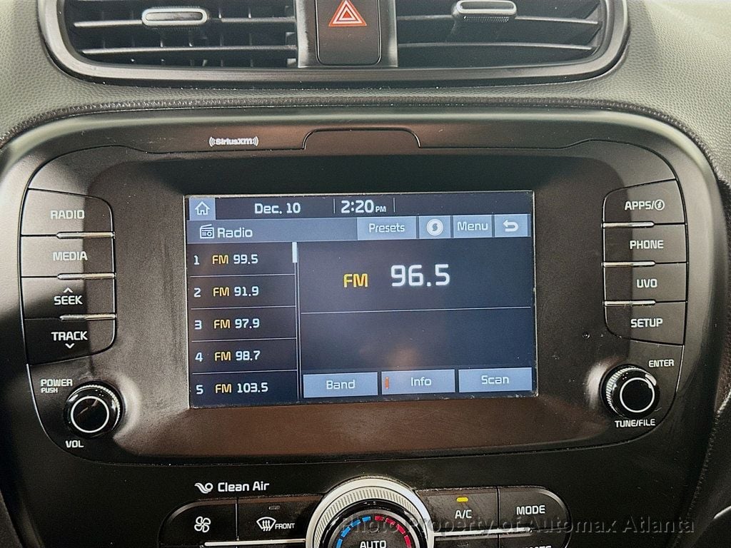 Vehicle image 15 of 36