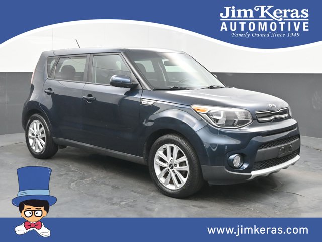Vehicle image 8 of 34