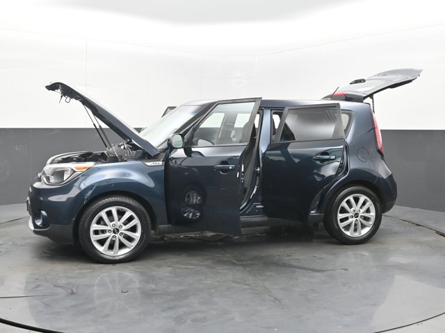 Vehicle image 5 of 34