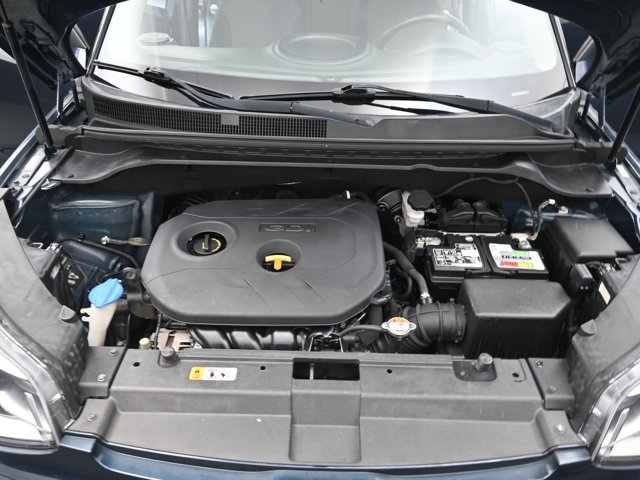 Vehicle image 21 of 34