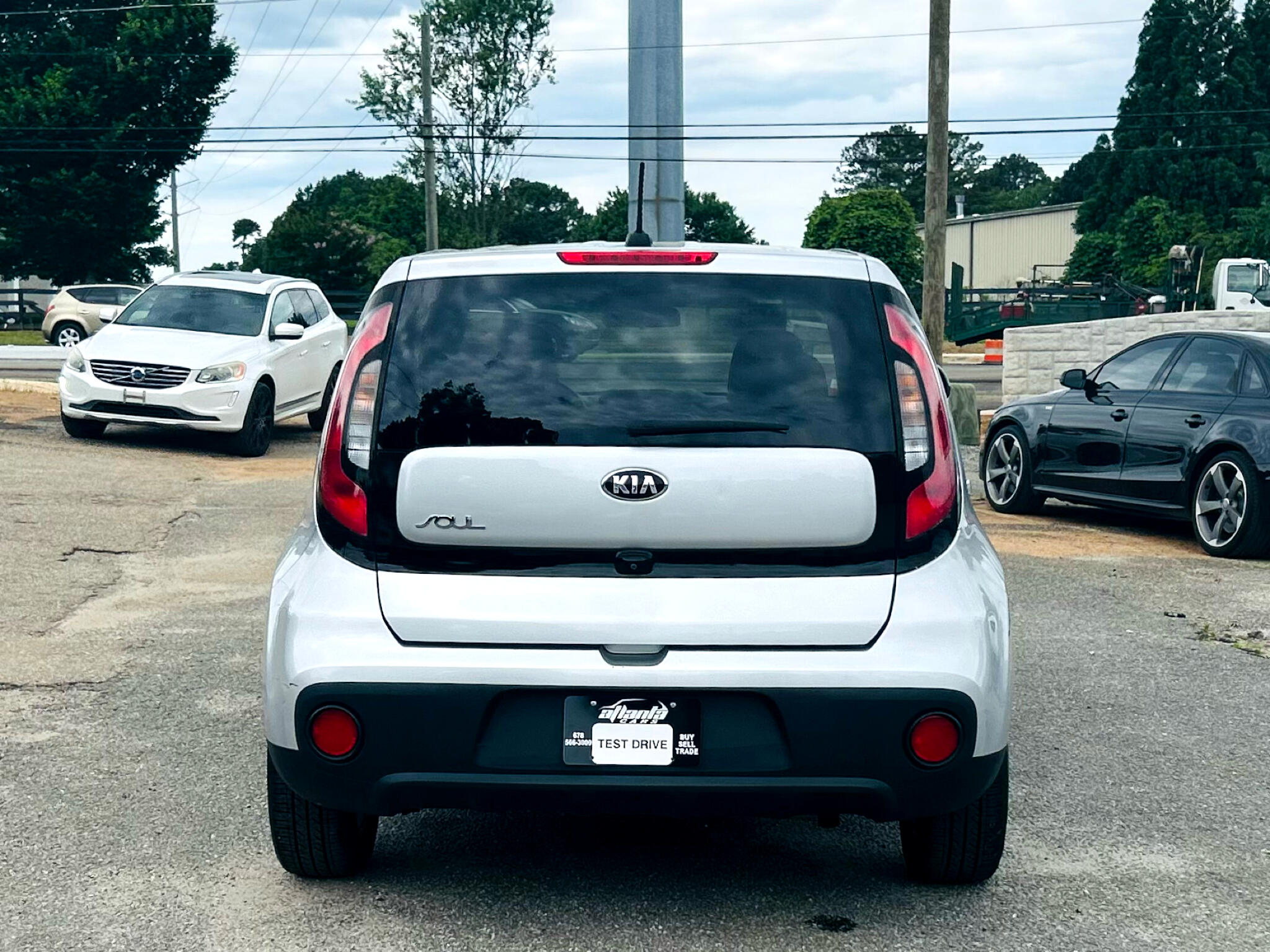 Vehicle image 7 of 36