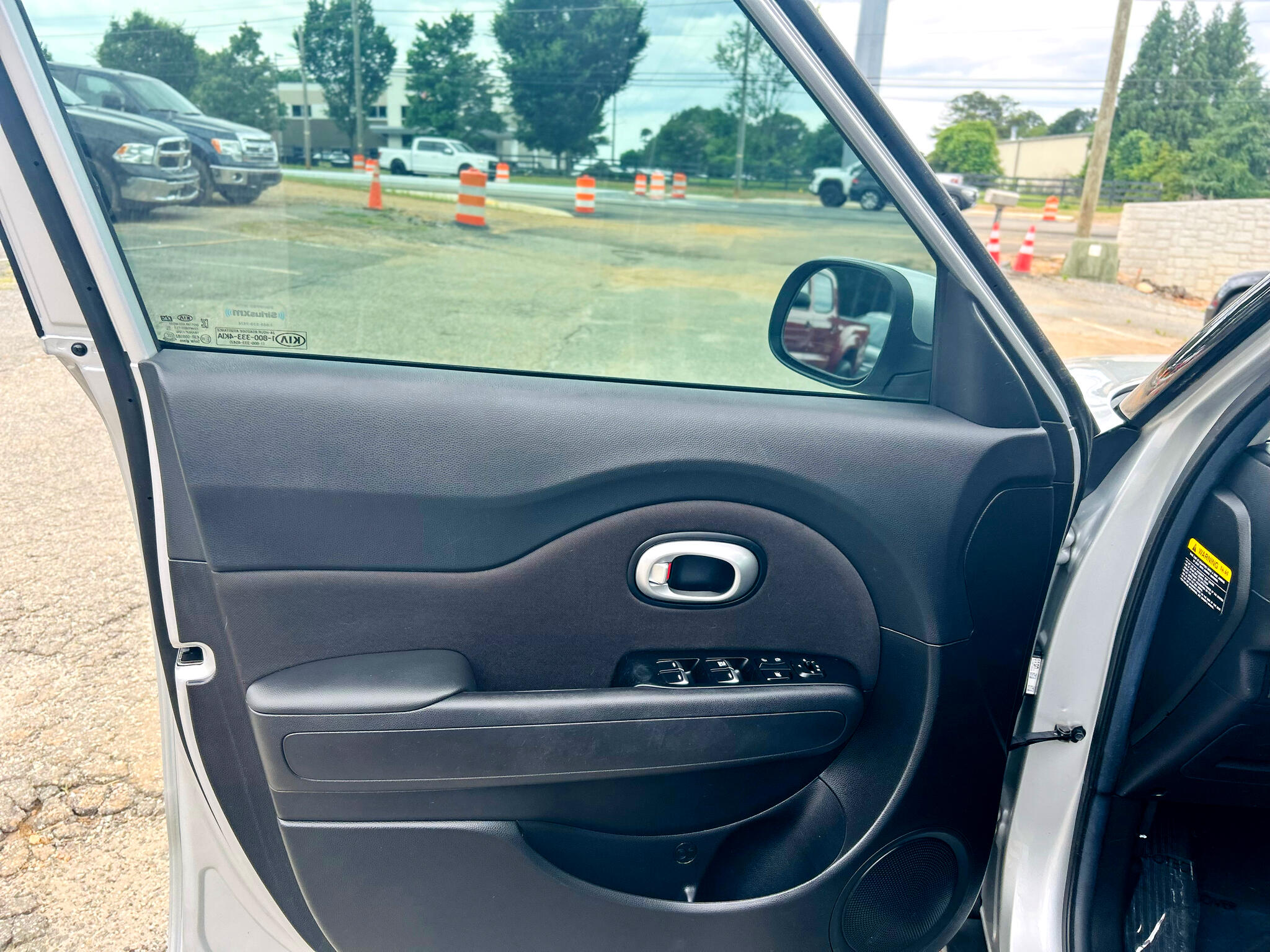Vehicle image 15 of 36