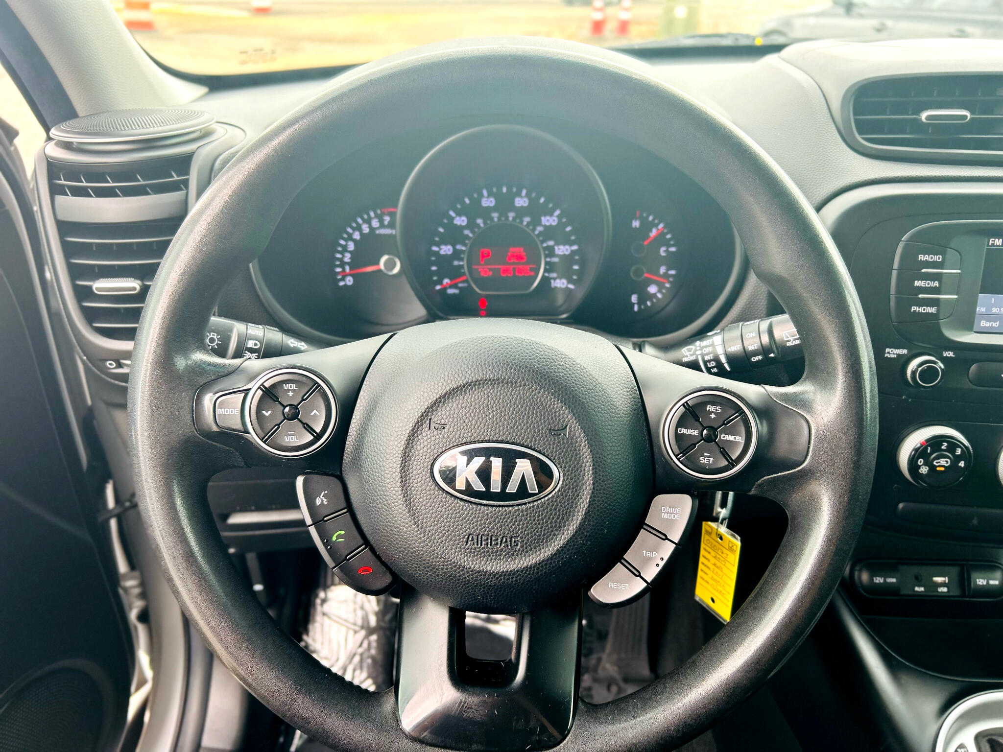 Vehicle image 19 of 36