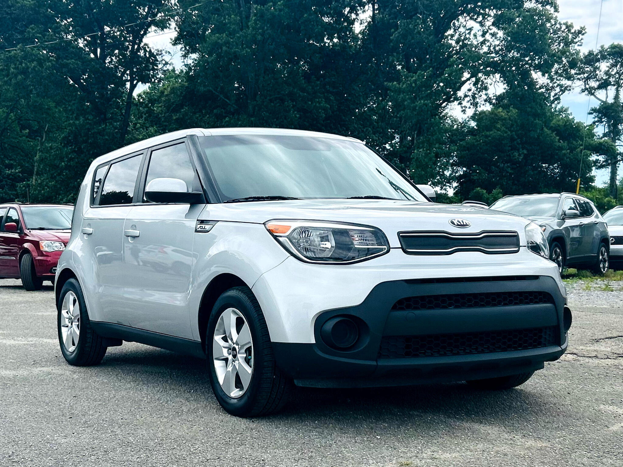 Vehicle image 4 of 36