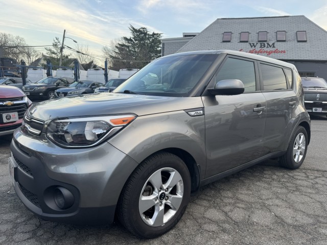 2019 Kia Soul Base Image 1 of 33