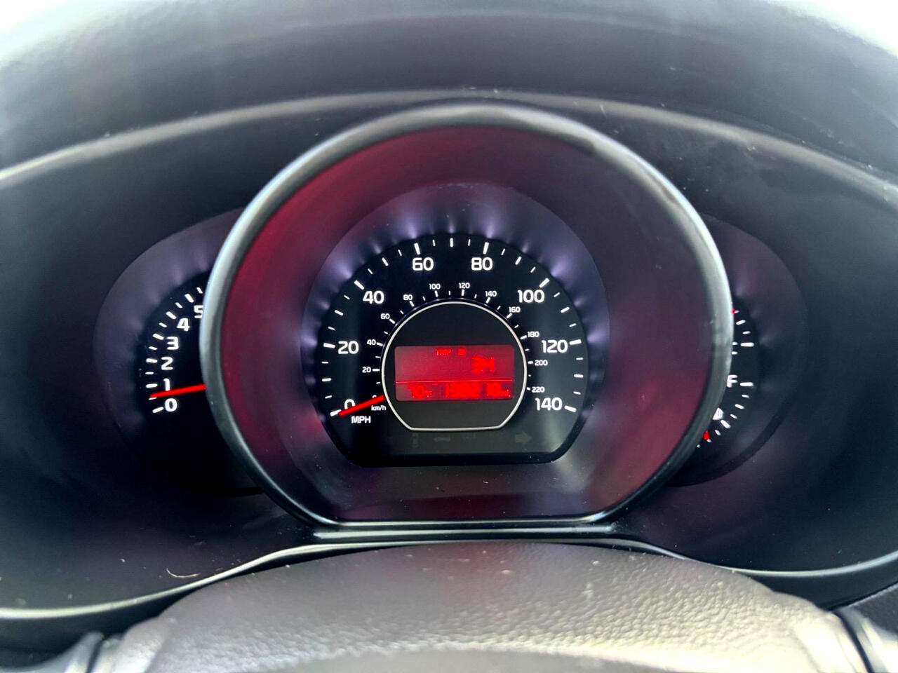 Vehicle image 18 of 27