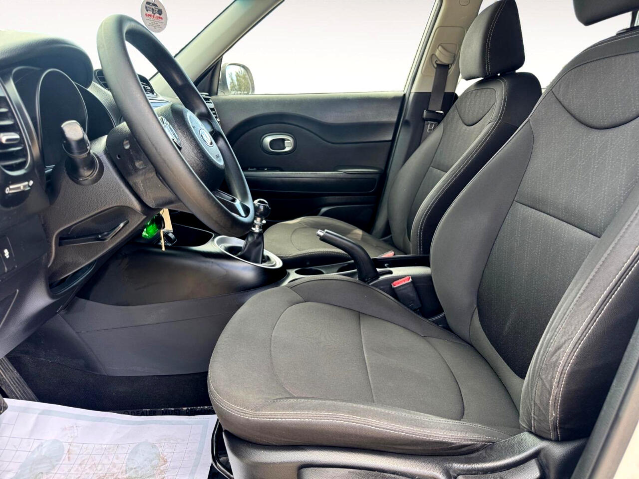 Vehicle image 19 of 27