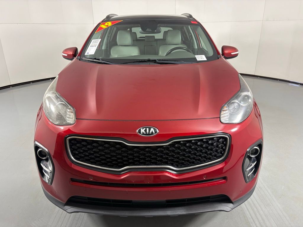 2019 Kia Sportage EX Image 2 of 39