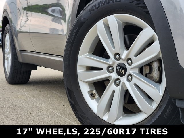 Vehicle image 16 of 35