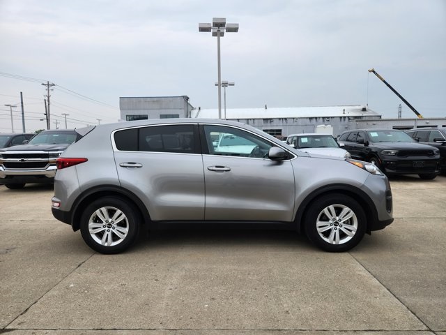 Vehicle image 4 of 35