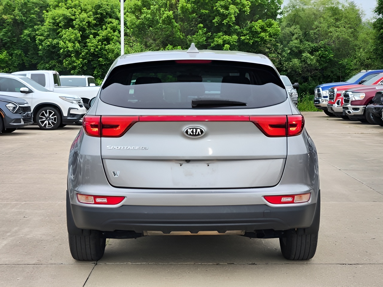 Vehicle image 34 of 35