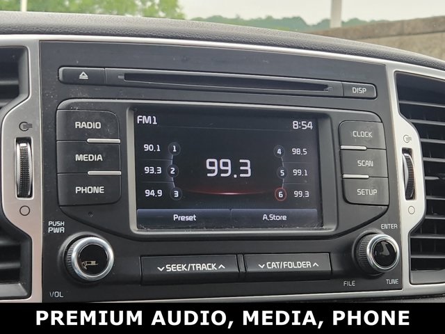 Vehicle image 9 of 35