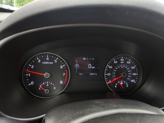 Vehicle image 26 of 35