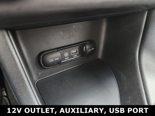 Vehicle image 15 of 35