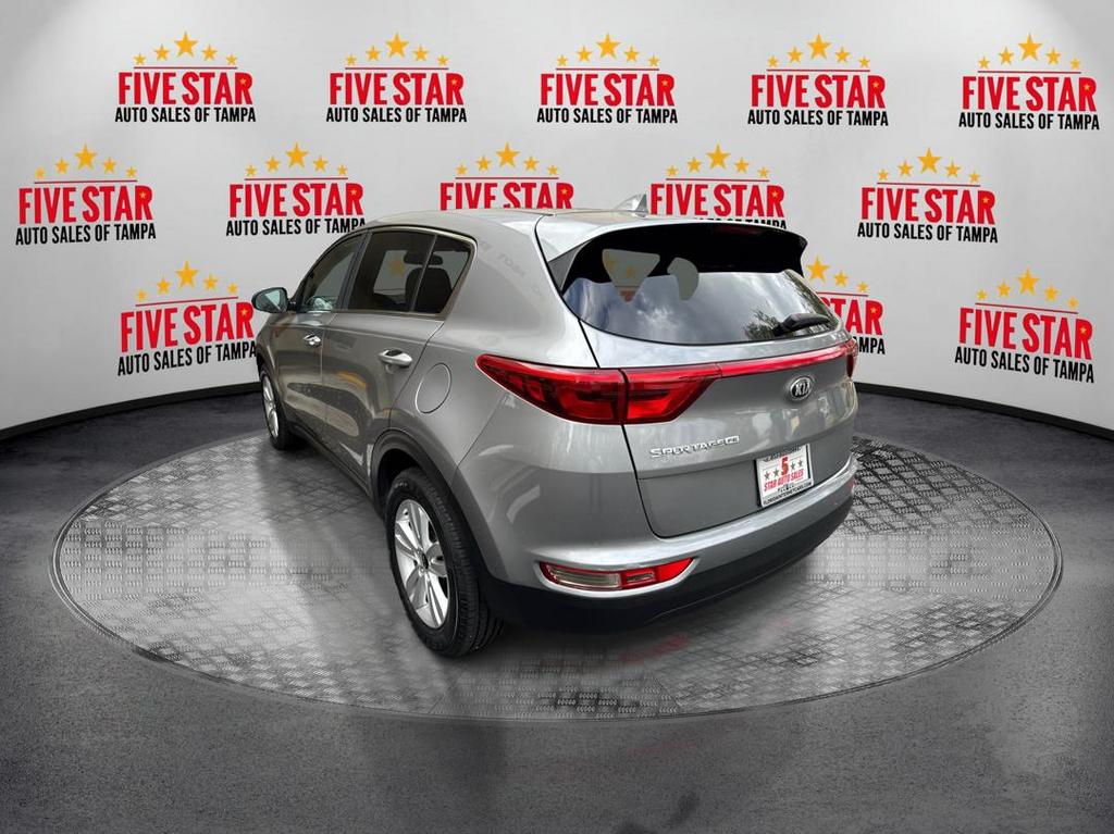 Vehicle image 7 of 23