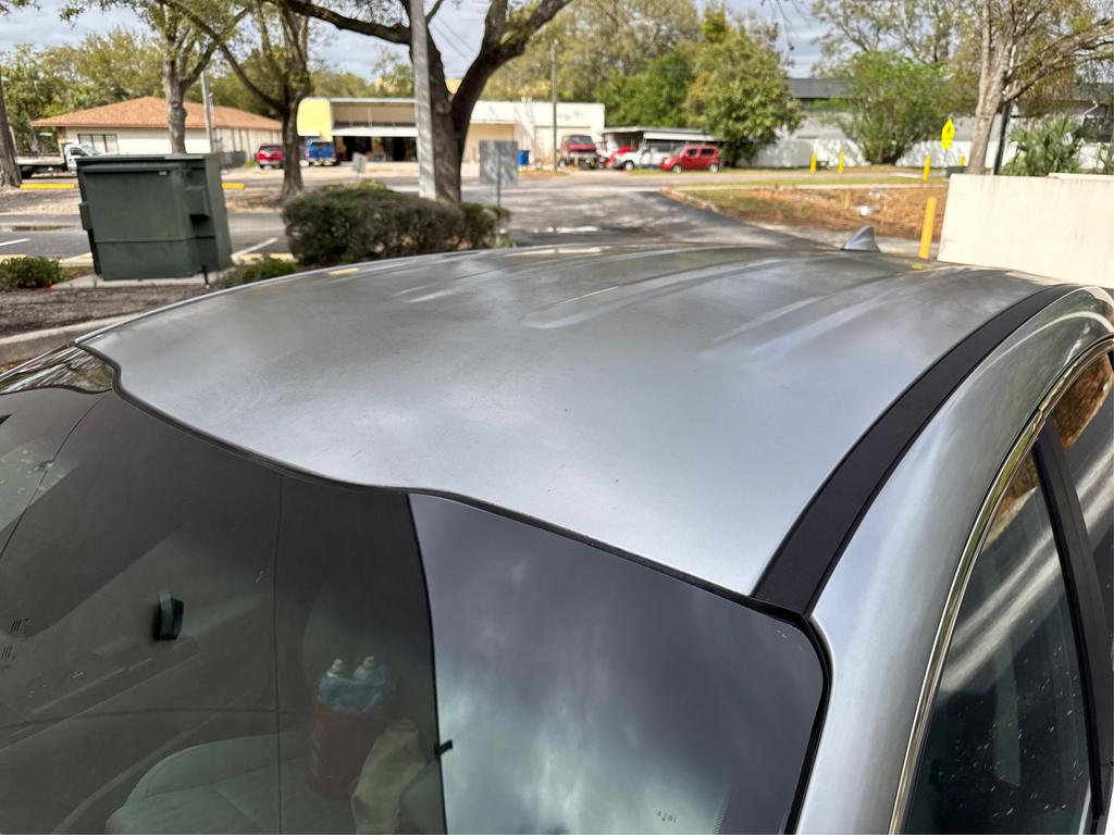 Vehicle image 11 of 23