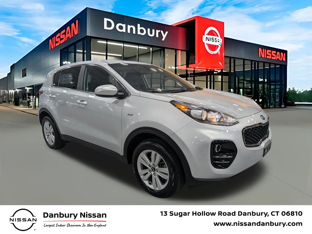 2019 Kia Sportage LX Image 3 of 35