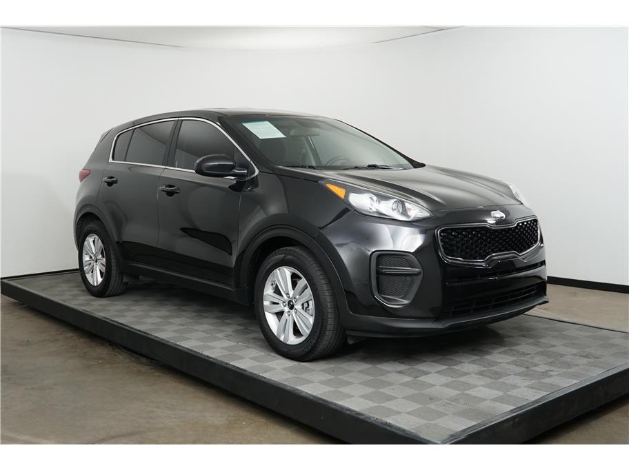 Vehicle image 6 of 27