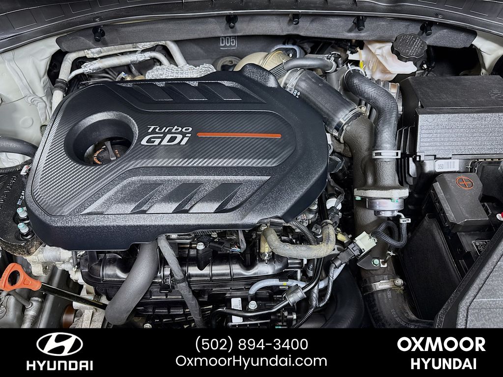 Vehicle image 29 of 34