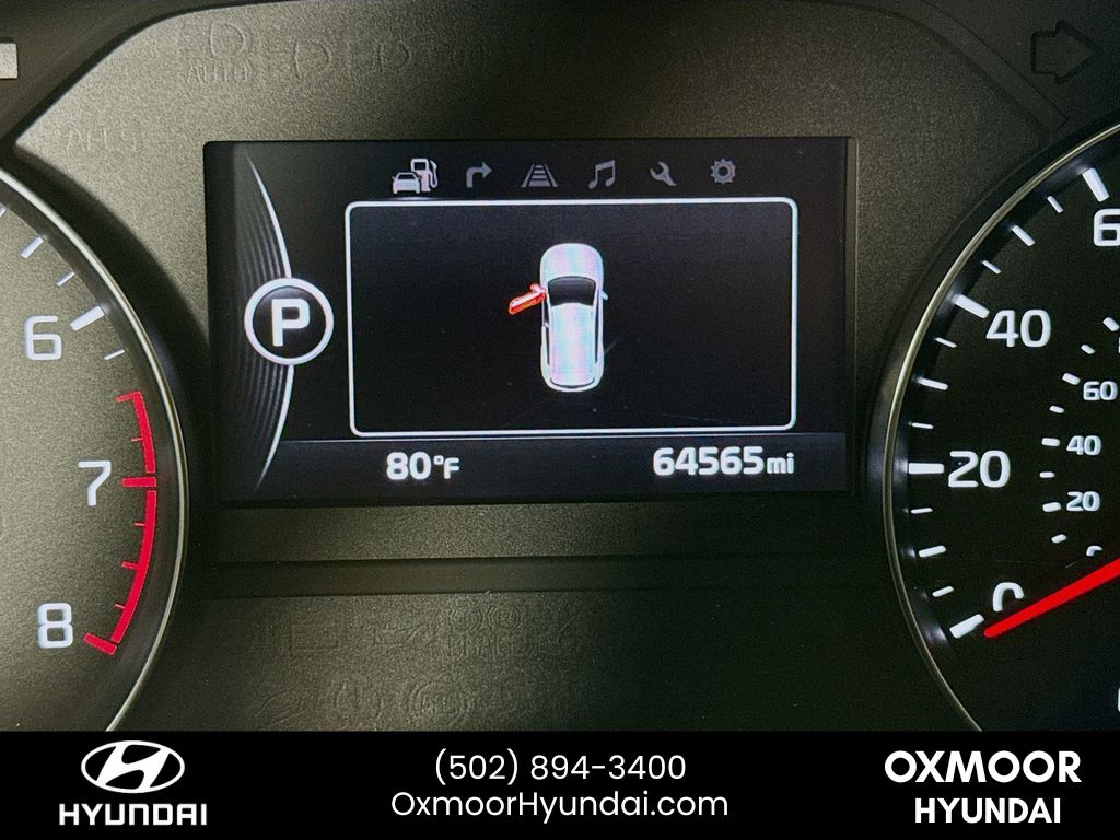 Vehicle image 25 of 34