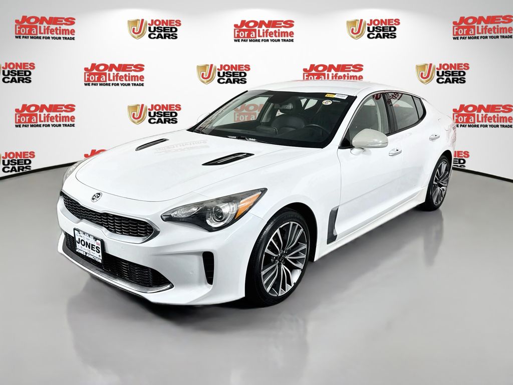 2019 Kia Stinger Base Image 1 of 33