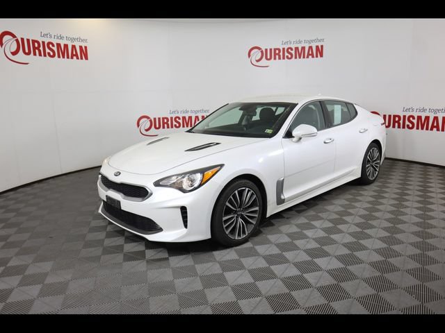 2019 Kia Stinger Base Image 3 of 49