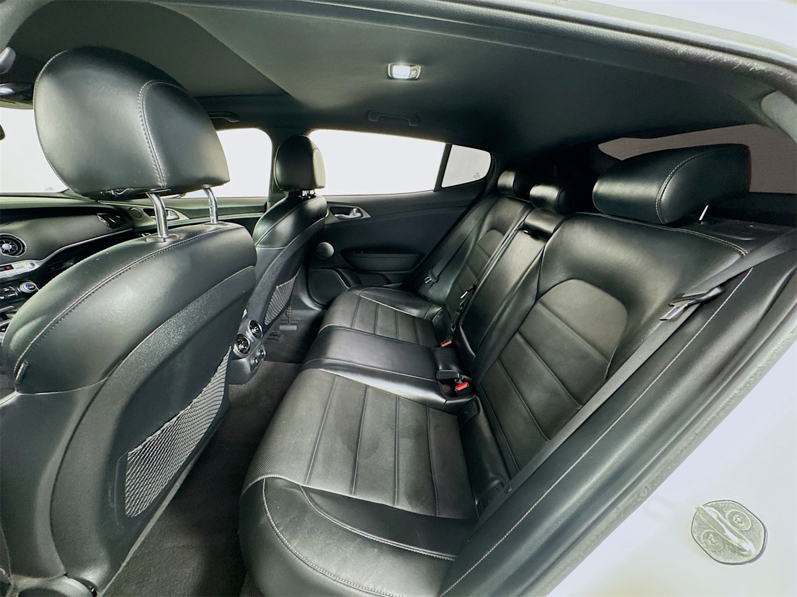 2019 Kia Stinger GT2 Image 12 of 22