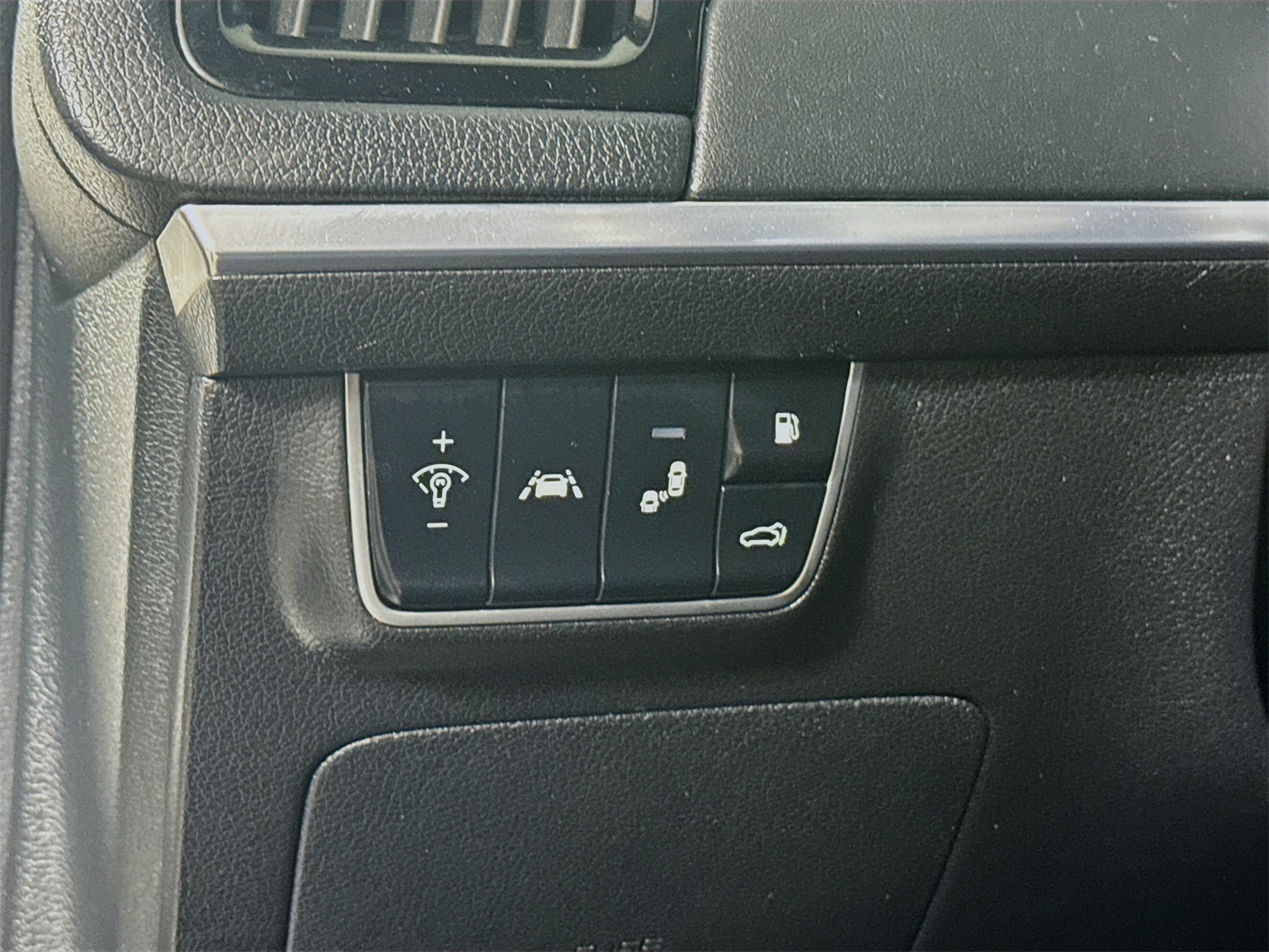 2019 Kia Stinger GT2 Image 21 of 22