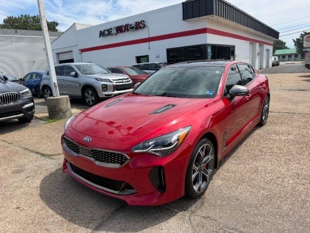 2019 Kia Stinger GT2 Image 1 of 34