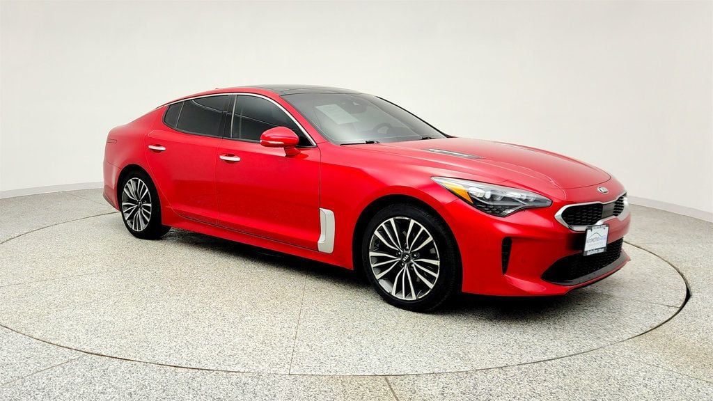 2019 Kia Stinger Premium Image 3 of 27