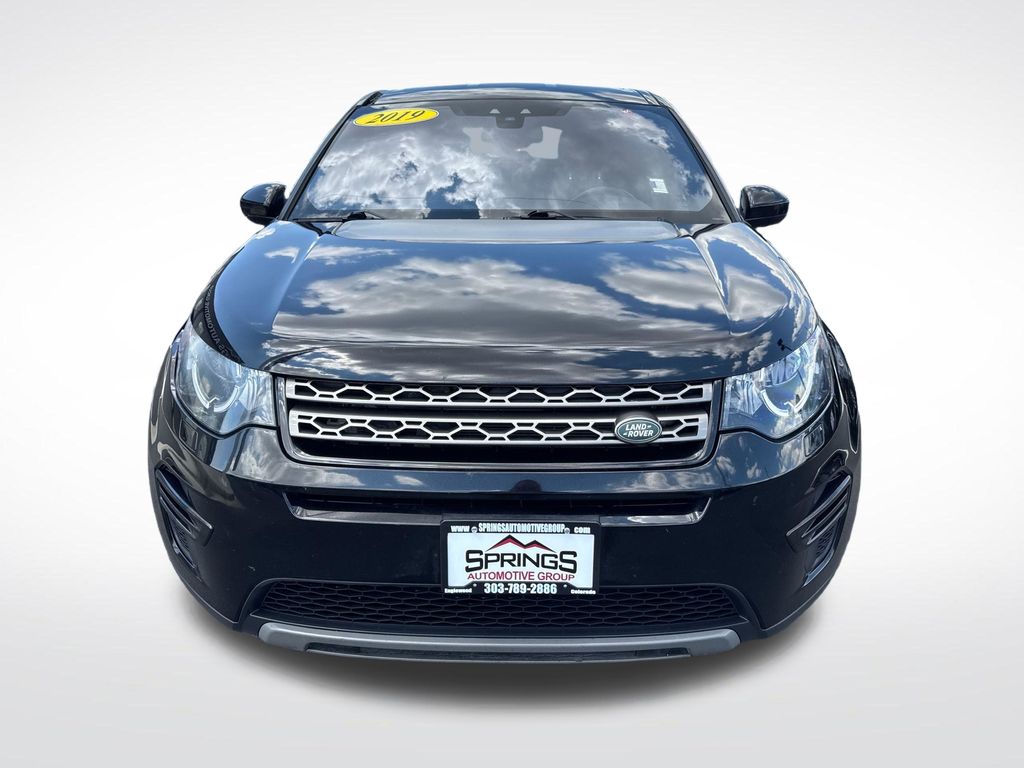 2019 Land Rover Discovery Sport SE Image 3 of 29