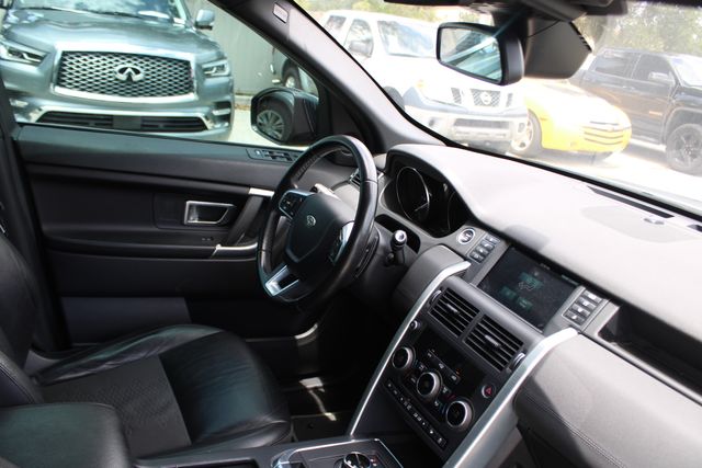 Vehicle image 16 of 24