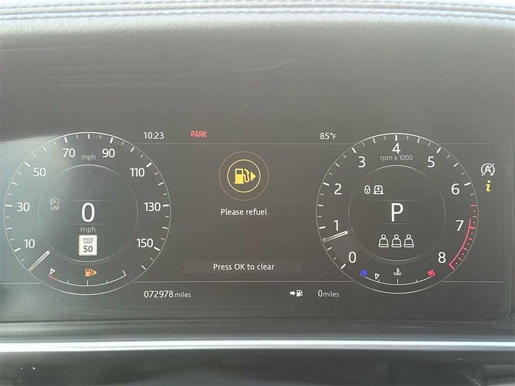 Vehicle image 19 of 34
