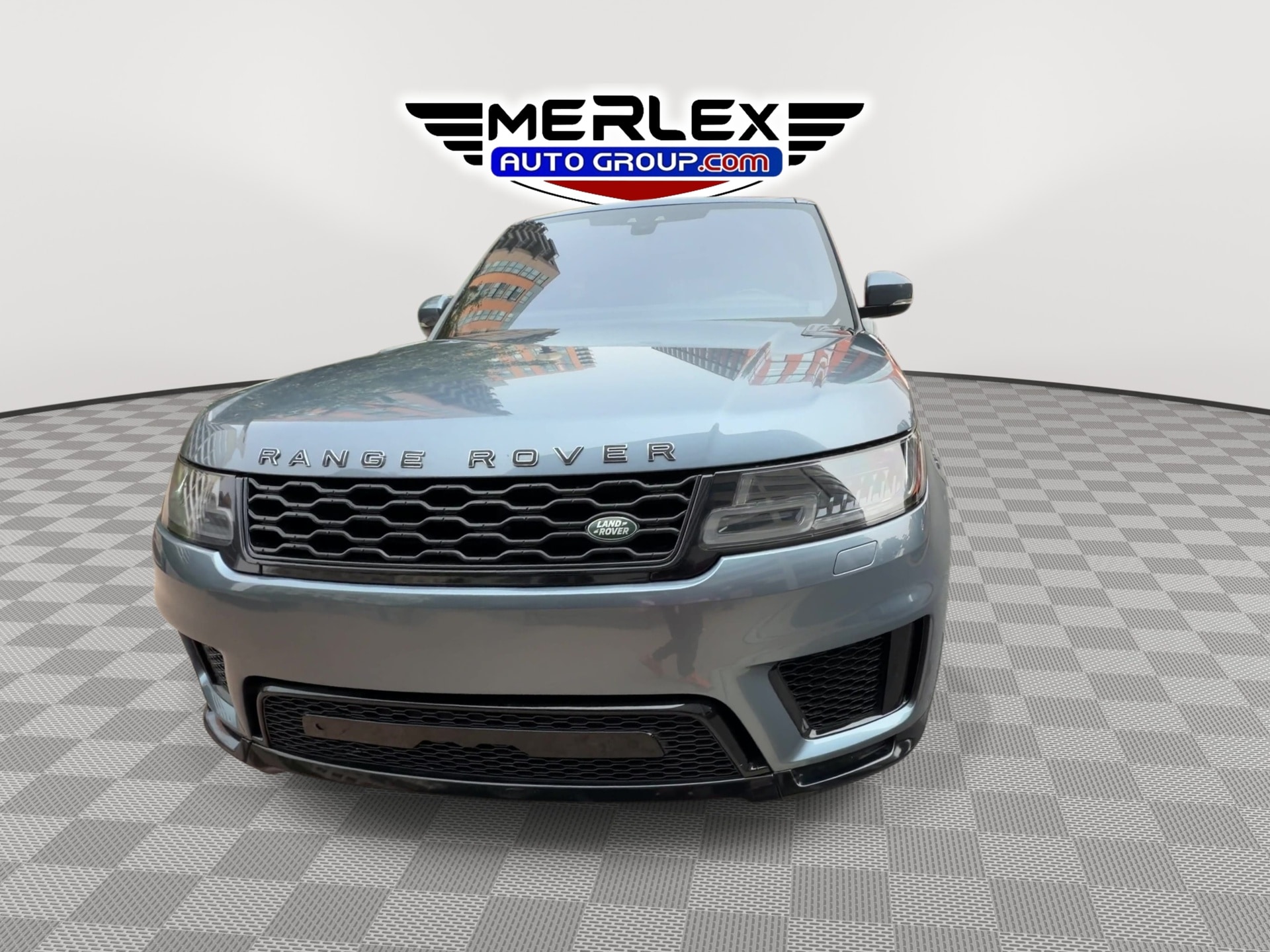 2019 Land Rover Range Rover Sport HSE Image 3 of 32