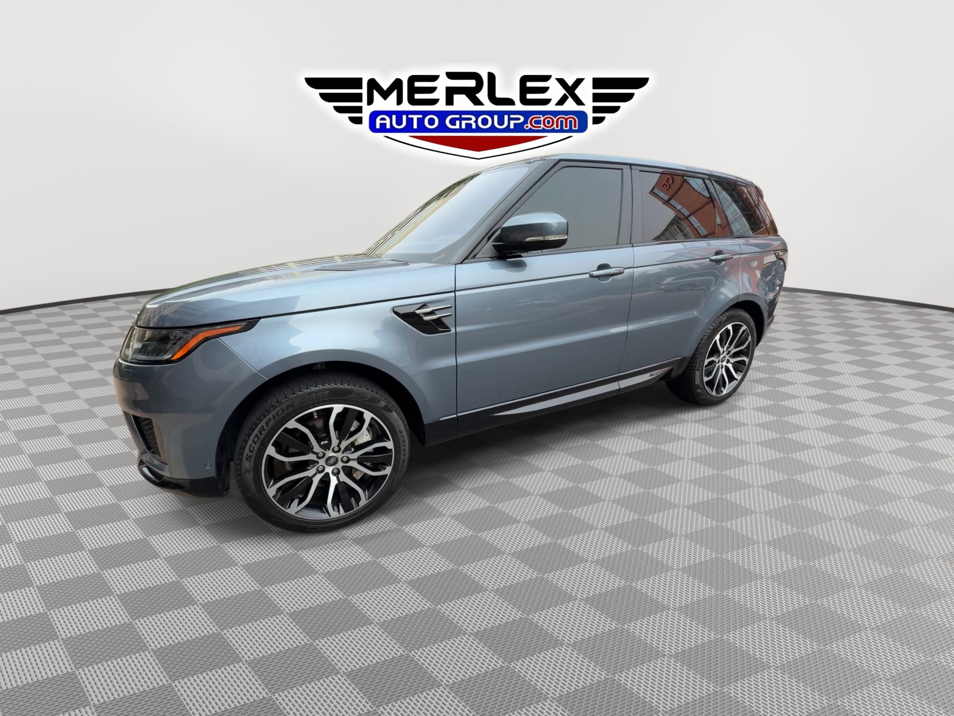 2019 Land Rover Range Rover Sport HSE Image 1 of 32
