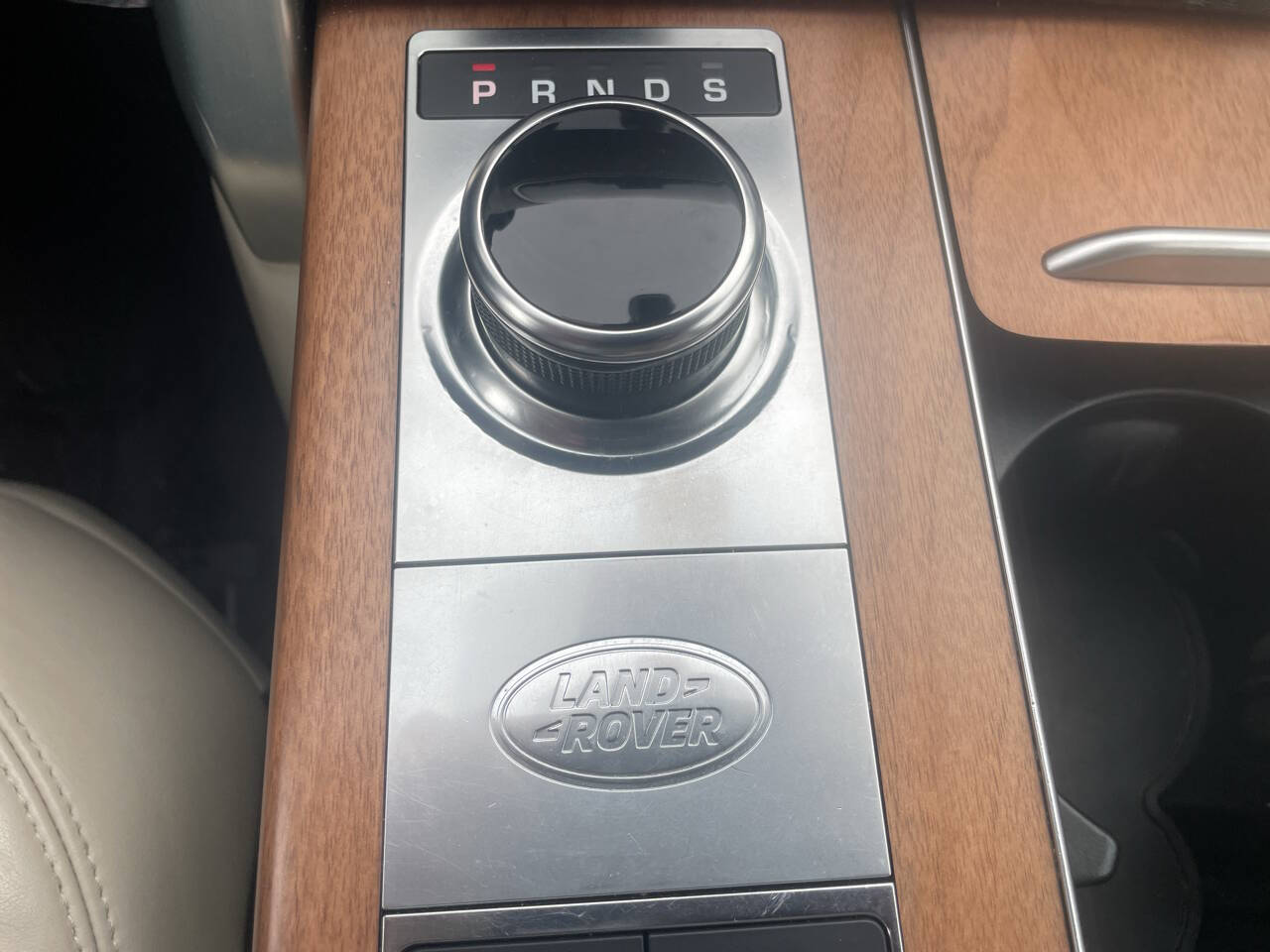 Vehicle image 43 of 61